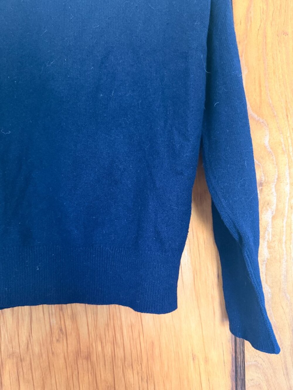 Vintage Scotch House Cashmere Men's Sweater - Picture 4 of 8